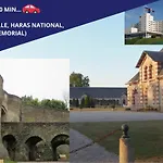 Appartamento Lacolline-ponthebert,com - Entier Rénové -grand Parking Gratuit, équipé, Confortable, Netflix Et Amazon Prime Gratuits Et Illimités, Matelas Emma, Lave Linge, Vue Sur La Vallée, Rdc