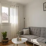 La Colline - - Com - Grand Parking Gratuit, De 1 A 4 Personnes, Equipe, Netflix, Amazon Prime Gratuits Et Illimites, Matelas Emma, Lave Linge, Vue Sur La Vallee, Rdc Apartmán