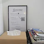 La Colline - - Com - Grand Parking Gratuit, De 1 A 4 Personnes, Equipe, Netflix, Amazon Prime Gratuits Et Illimites, Matelas Emma, Lave Linge, Vue Sur La Vallee, Rdc Apartmán Pont-Hebert