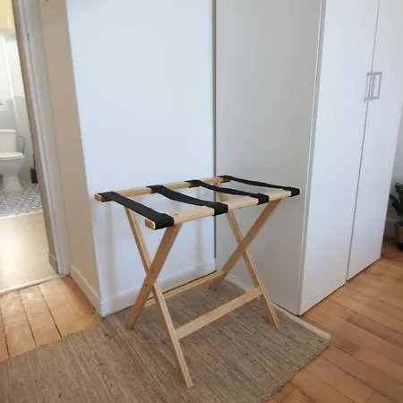 Valley View Retreat: Fully Renovated With Free Parking And Streaming Apartment *