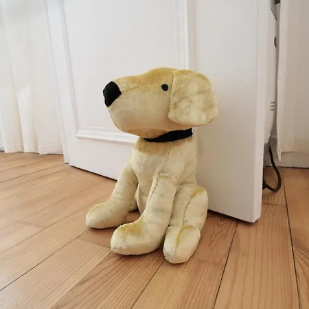 Grand Parking Gratuit, De 1 A 4 Personnes, Equipe, Netflix, Amazon Prime Gratuits Et Illimites, Matelas Emma, Lave Linge, Vue Sur La Vallee, Rdc Lägenhet *