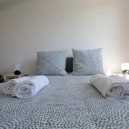 דירה Lacolline-ponthebert,com - Entier Renove -grand Parking Gratuit, Equipe, Confortable, Netflix Et Amazon Prime Gratuits Et Illimites, Matelas Emma, Lave Linge, Vue Sur La Vallee, Rdc